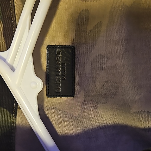 To big - Picture 5 of 5